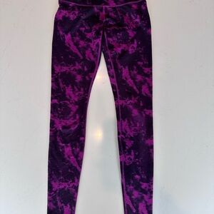 Lululemon Athletica Purple Leggings with Dynamic Design